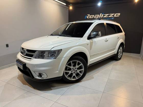 FIAT FREEMONT 2.4 PRECISION 16V GASOLINA 4P AUTOMÁTICO